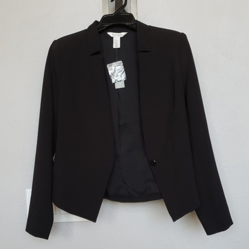 Women's suit jacket
